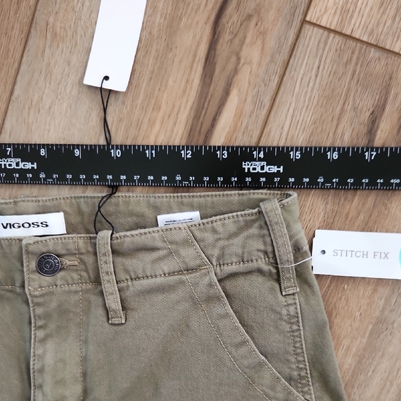 NWT Vigoss Stitch Fix Cargo Women's Olive Green Shorts Size 29 - Picture 5 of 6